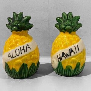 Porcelain Pineapple Salt & Pepper Shaker Set Vintage